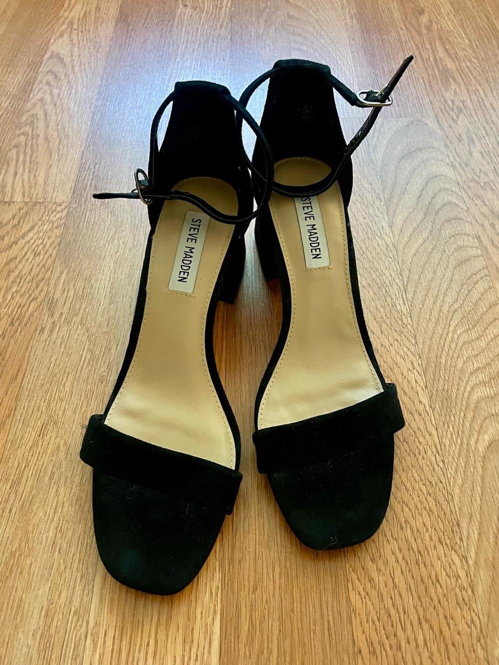 Steve Madden Suede sandal